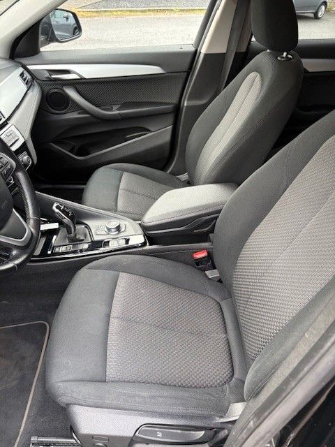 BMW X2 sDrive 18 i Advantage foto 16