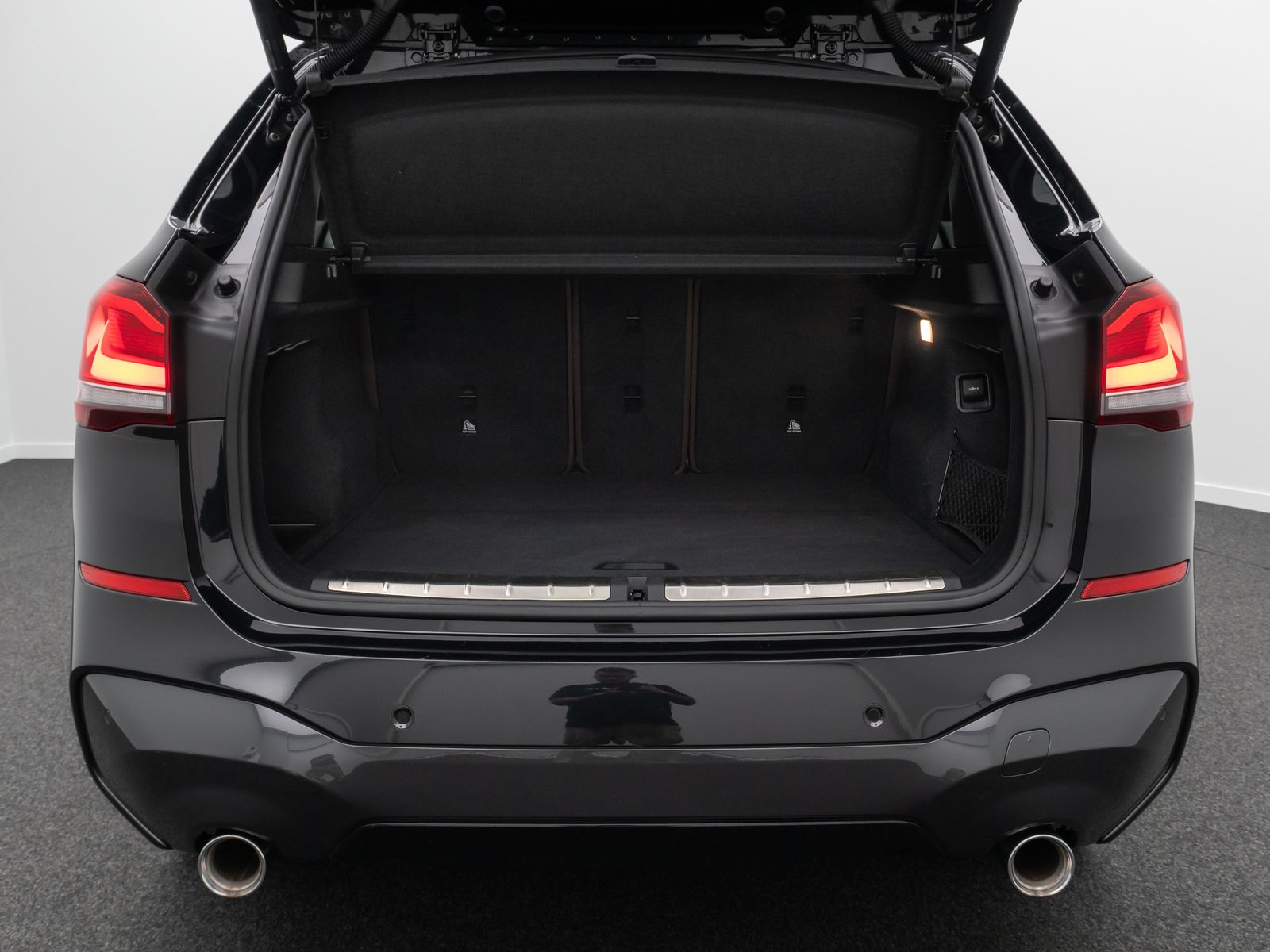 Fahrzeugabbildung BMW X1 xD20d M Sport Parkassist Lenkrhz HUD DAB HiFi