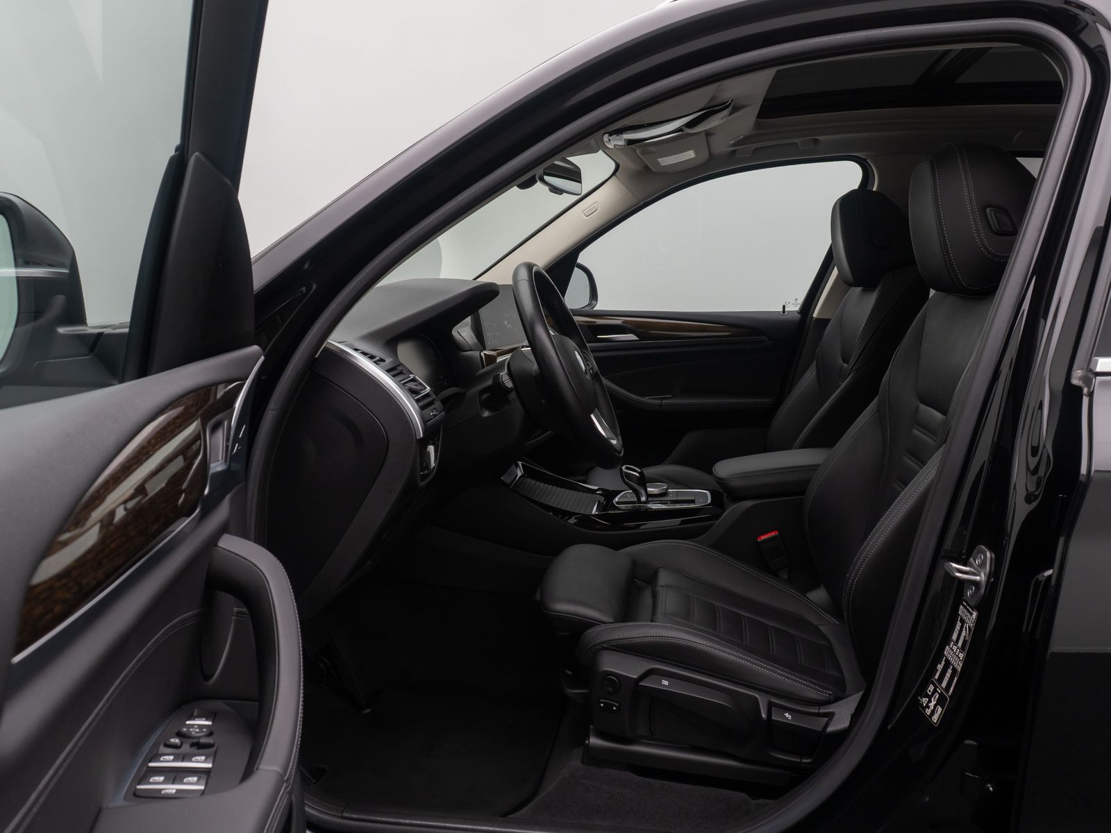 Fahrzeugabbildung BMW X3 xD30d 360°DriveAss DAB AHK Panorama Sportsitz