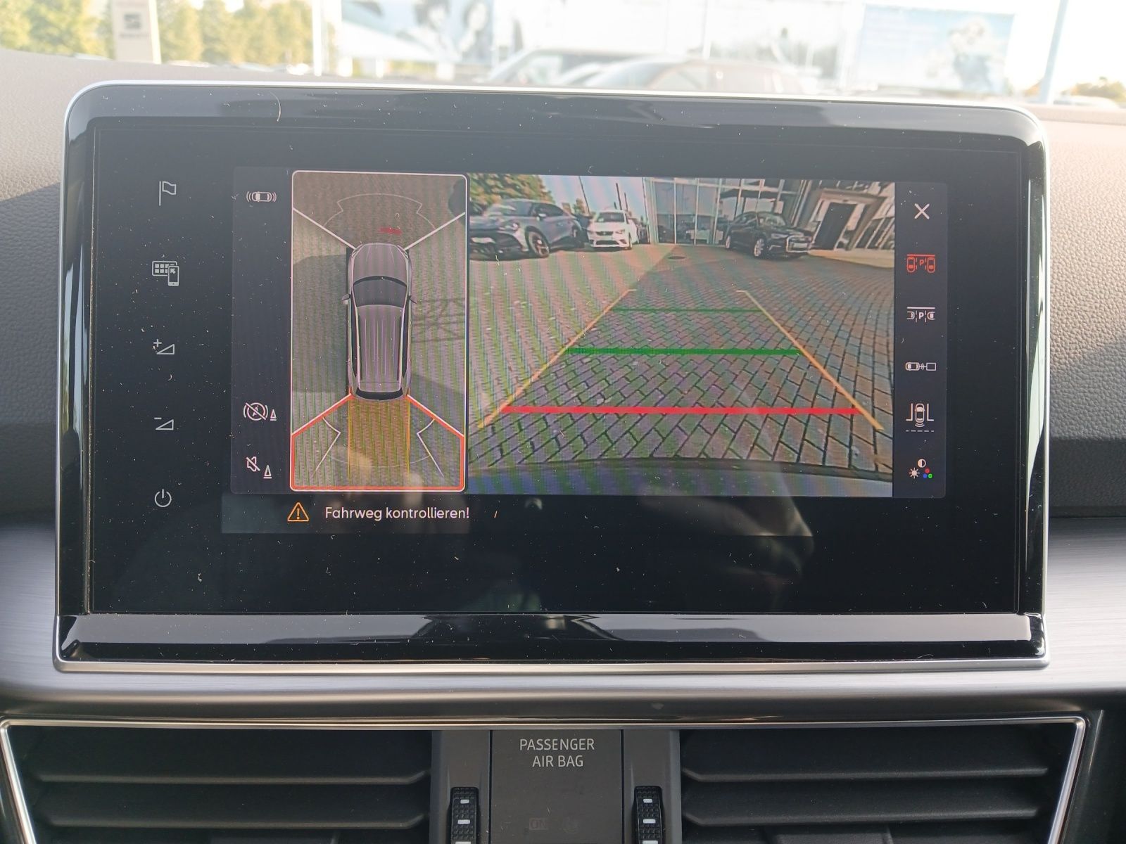 Fahrzeugabbildung SEAT Tarraco TDI FR-Line DSG 4Drive LED AHK Navi AID