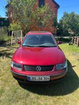 Volkswagen Passat 1.8 Basis - gebrauchte VW Passat aus dem Jahr 1997