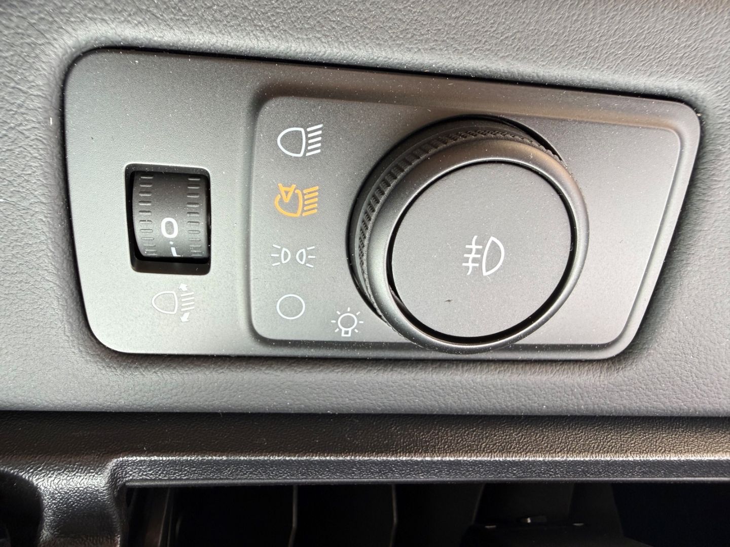 Fahrzeugabbildung Ford Puma ST-Line AHK Navi DIGIKI LED  CarPlay GJR 5J