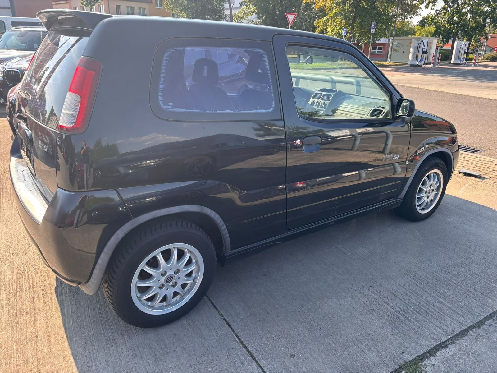 Fahrzeugabbildung Suzuki Ignis Black Limit 1.3 KLIMA ALU Black Limit