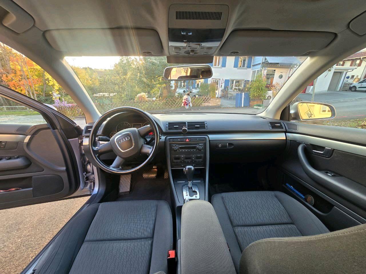 Audi A4 2005 — двигун