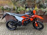 KTM 125 SMC-R 2025 inkl. Quickshifter+ - KTM Motorräder in Erfurt