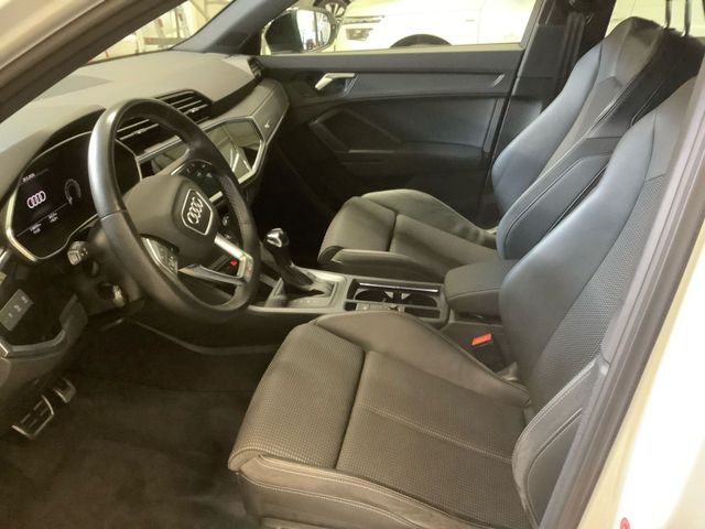 Q3 S line 45 TFSI e S tronic,LED,Navi Plus,S-lin