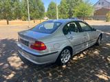 BMW 320i - - BMW 320 aus 2002: 320i