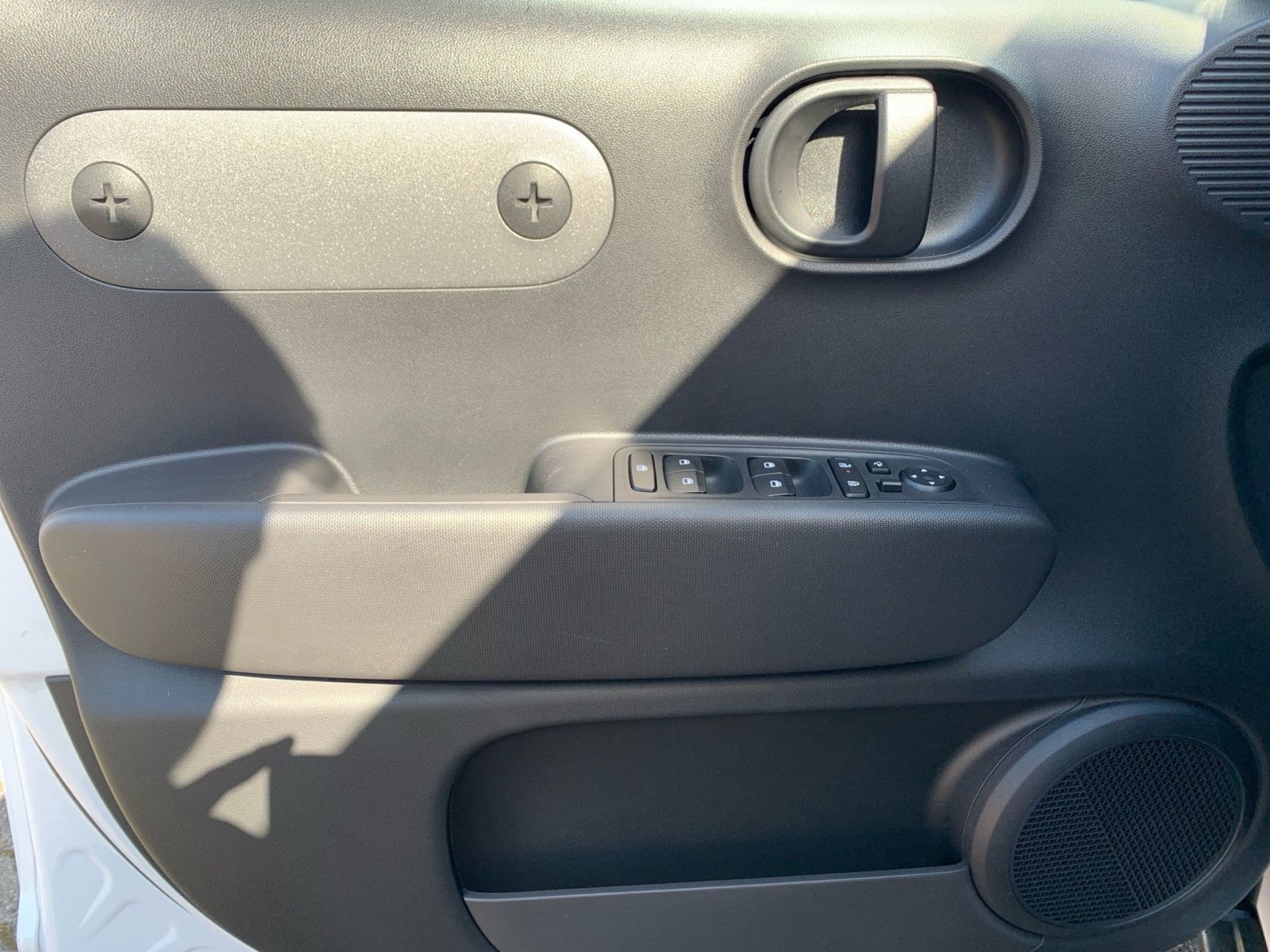 Fahrzeugabbildung Hyundai INSTER Select Elektro 49 kWh sofort verfügbar