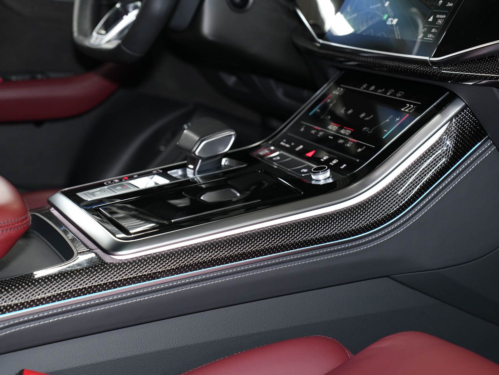 Fahrzeugabbildung Audi SQ8 - B&O|HD Matrix|ACC|360°|Pano|22"|S+Valcona
