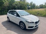 BMW 218d Active Tourer ST-STOP Sport Line/LED/NAV/1H