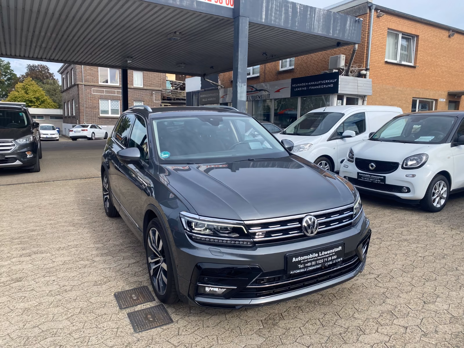 Volkswagen Tiguan Highline 4Motion*DSG*R-Line*