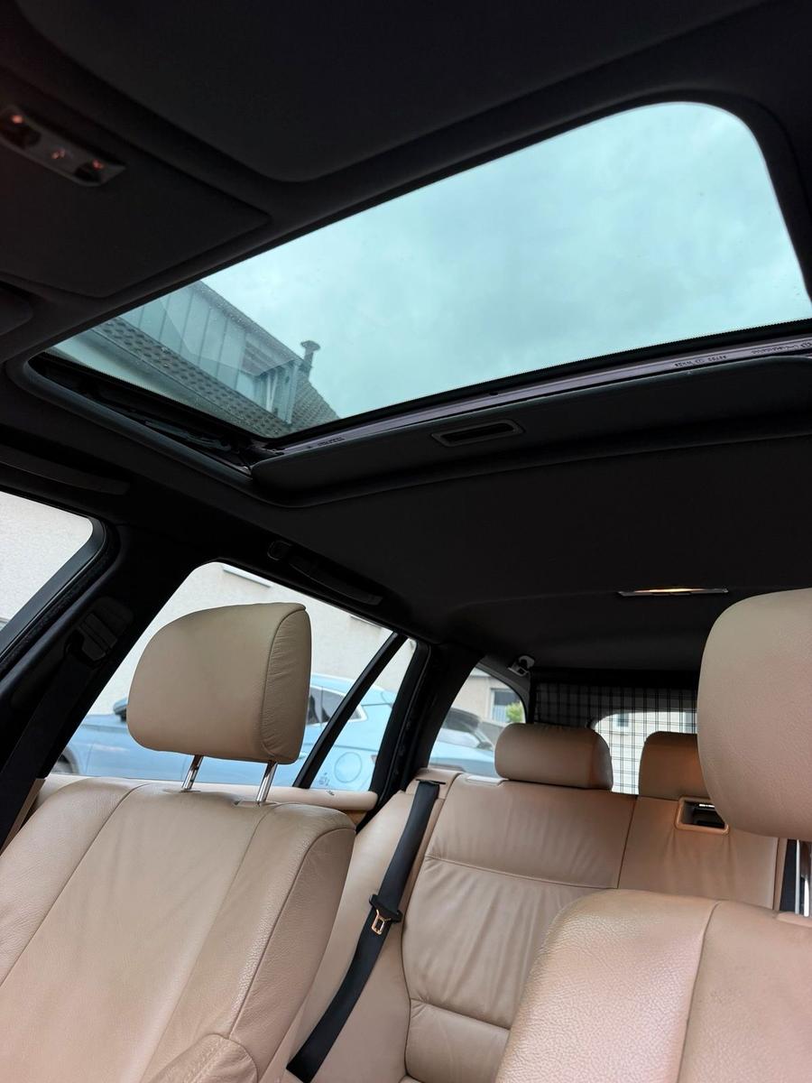 BMW 318 2004 — photo 13