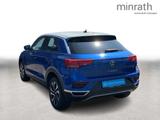 Volkswagen T-Roc ACTIVE 1.0 TSI AHK+NAVI+CarPlay+SHZ+2xPDC - Volkswagen T-Roc: Active