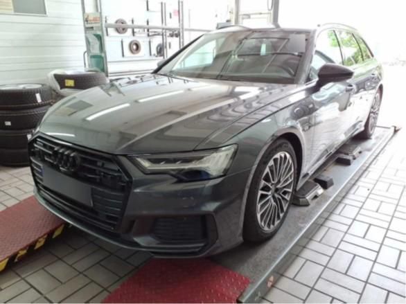 Fahrzeugabbildung Audi A6 Avant sport 55 TFSIe 270kW quattro S-tronic N