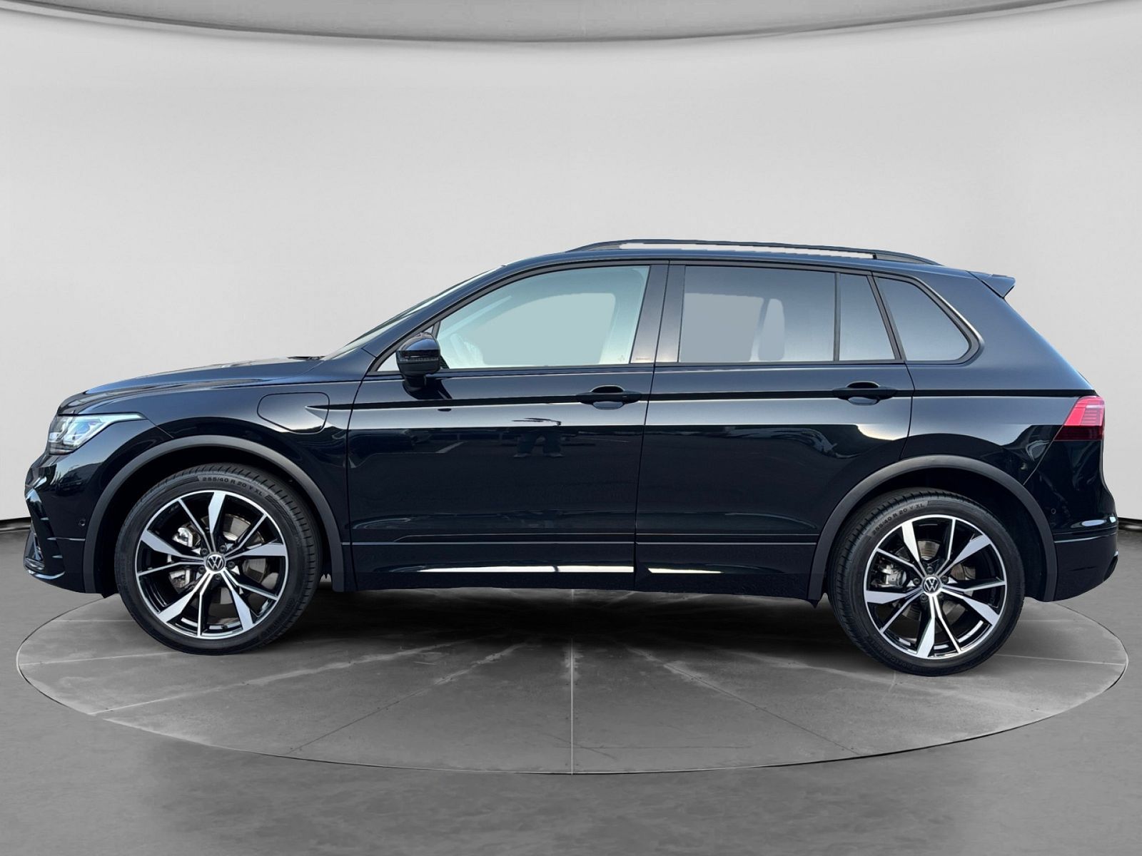 Volkswagen Tiguan 1.4TSI eHybrid R-Line AHK 20 foto 2