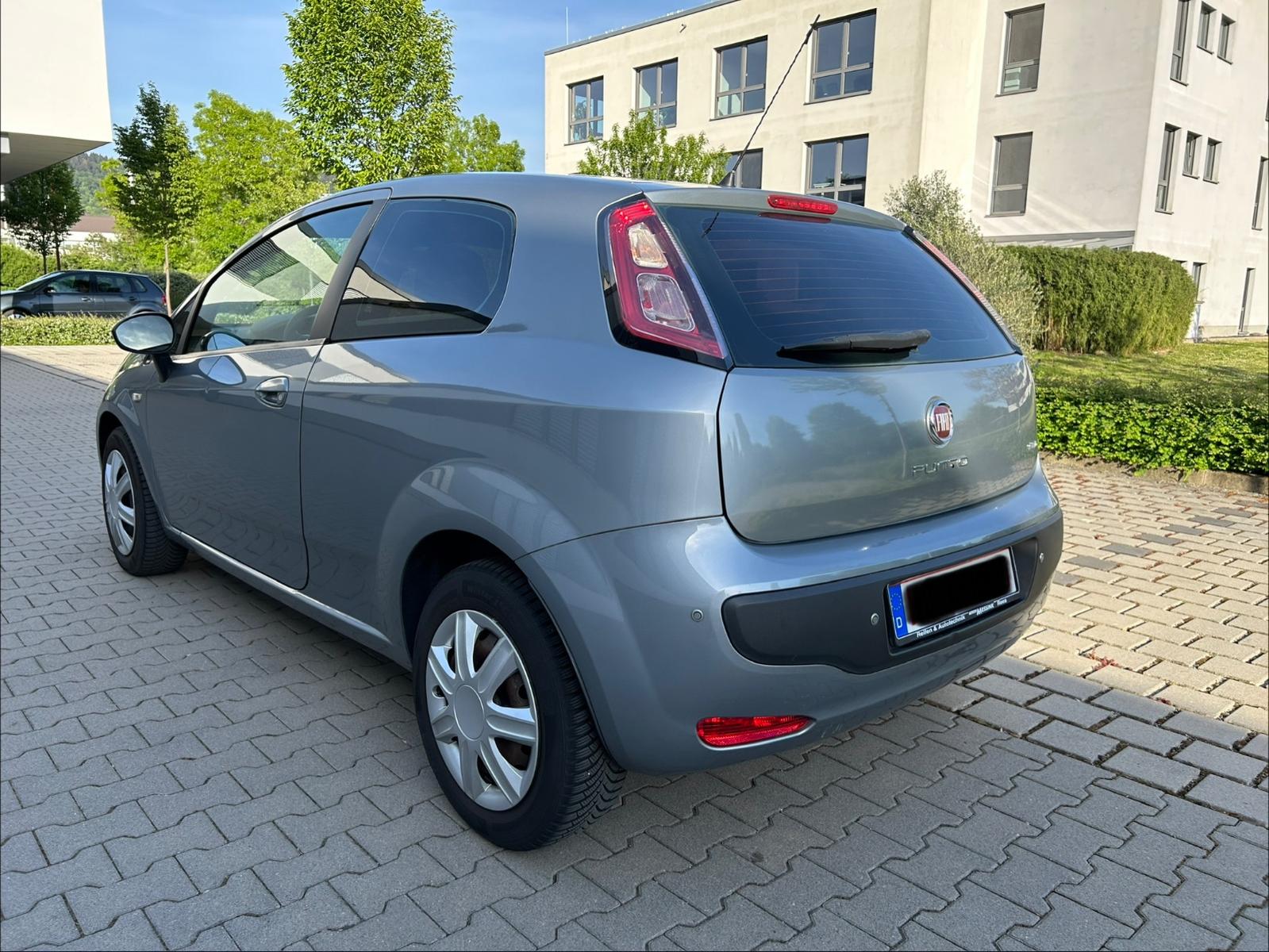 Fiat Punto Evo 1.4 Dynamic Automatik~PDC