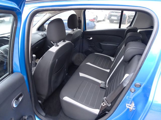 Fahrzeugabbildung Dacia Sandero II Stepway Prestige/1.Hd/Navi/PDC/87TKM/