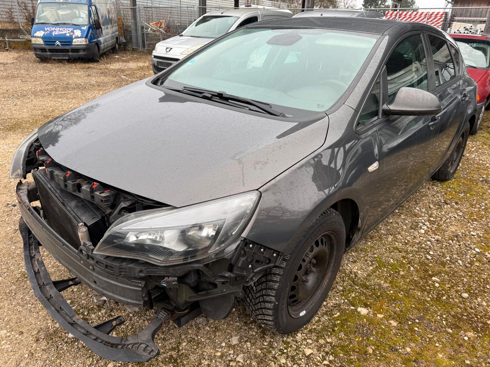 Opel Astra J Style Sitz- Lenkradheizung  Teilleder