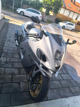 Suzuki Hayabusa GSX 1300r (Top Zustand) TÜV 8/25 - SUZUKI 2006 HAYABUSA 1300