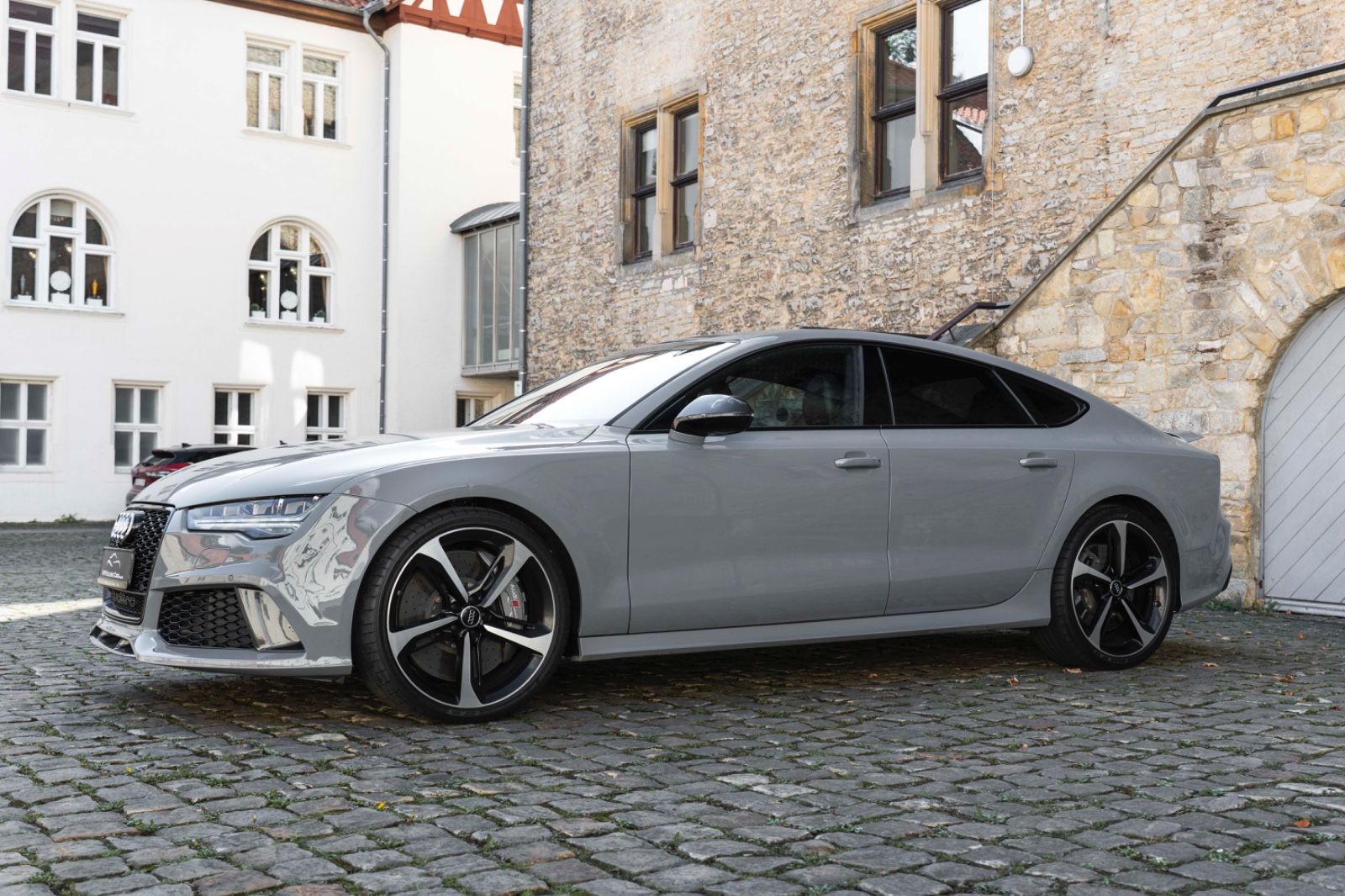 Fahrzeugabbildung Audi RS7 4.0 TFSI quattro PERFORMANCE BOSE HUD KAM