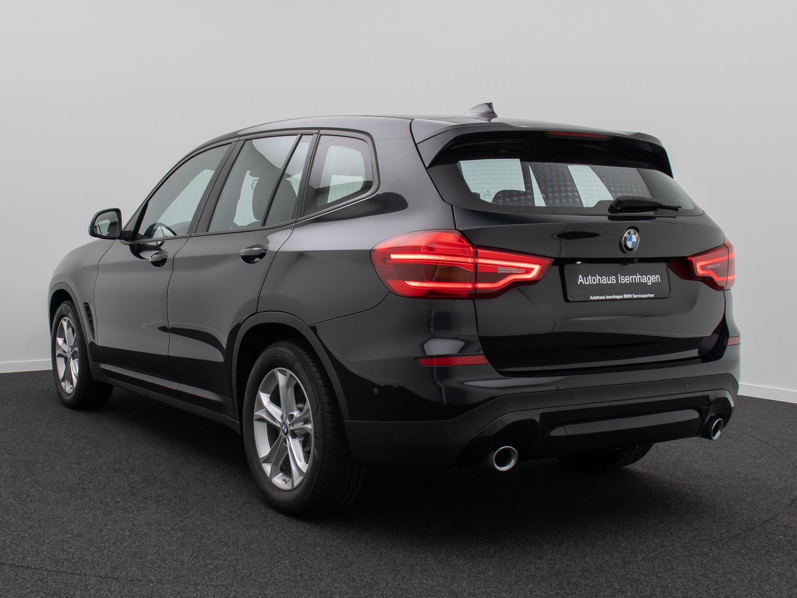 Fahrzeugabbildung BMW X3 xD20d ACC Kamera DAB Alarm Komfort Panorama