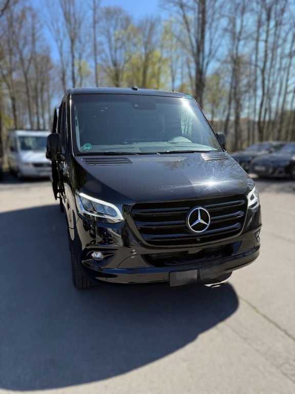 Image of Mercedes-Benz Sprinter