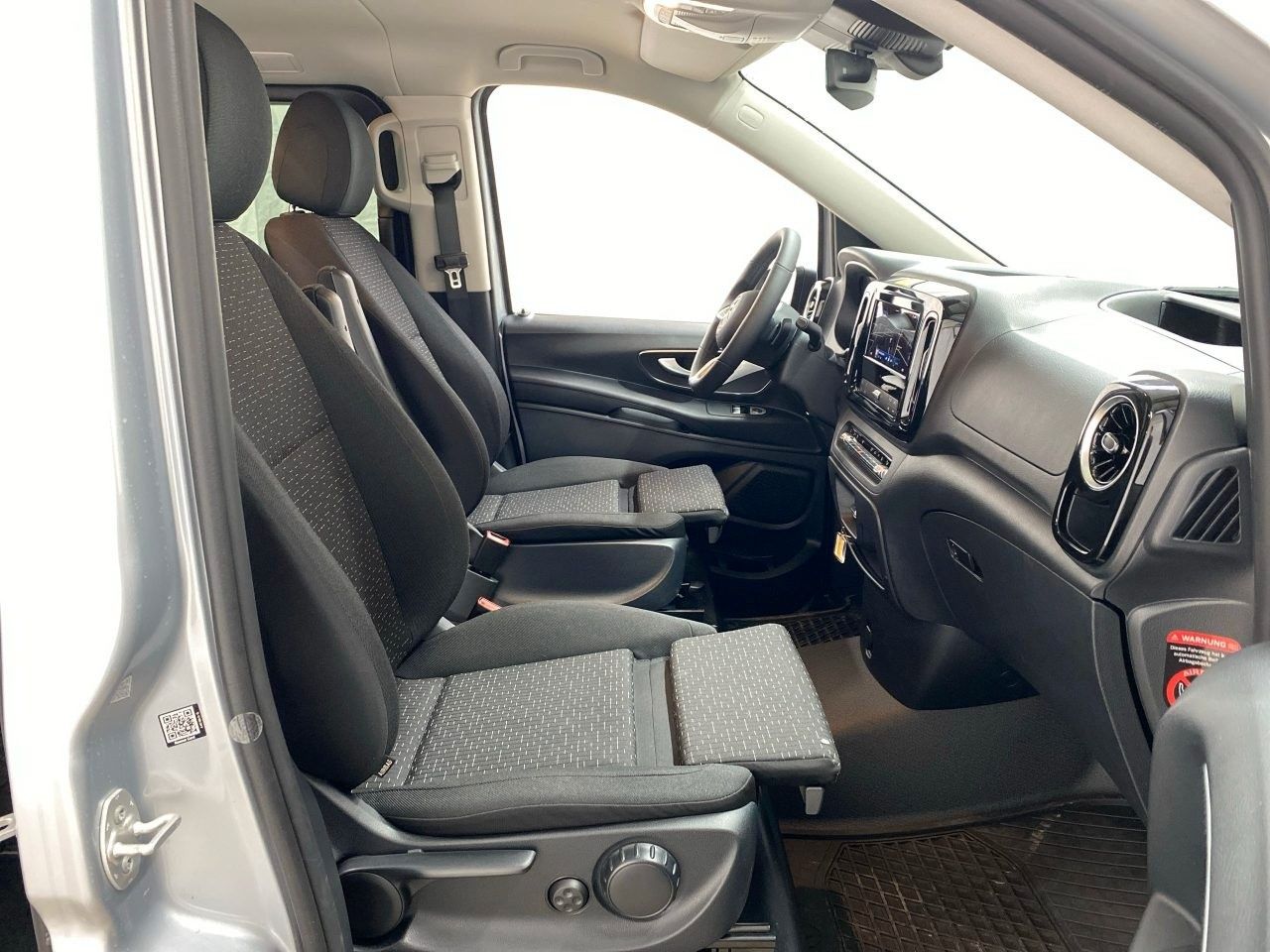 Fahrzeugabbildung Mercedes-Benz Vito 119 CDI Tourer 4x4 2xKlima AHK2,5to Stdheiz