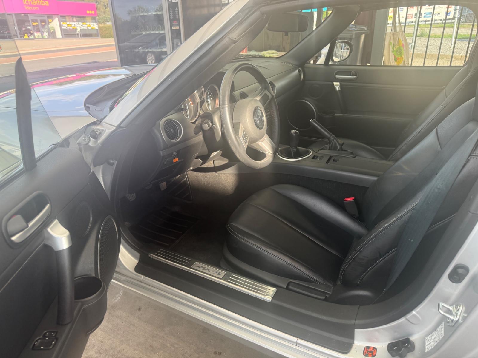 Mazda MX-5 1.8 Emotion,klima,Leder .79000km