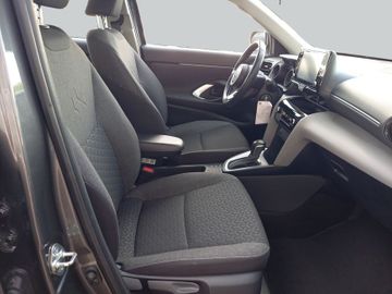 Toyota Yaris Cross - 12