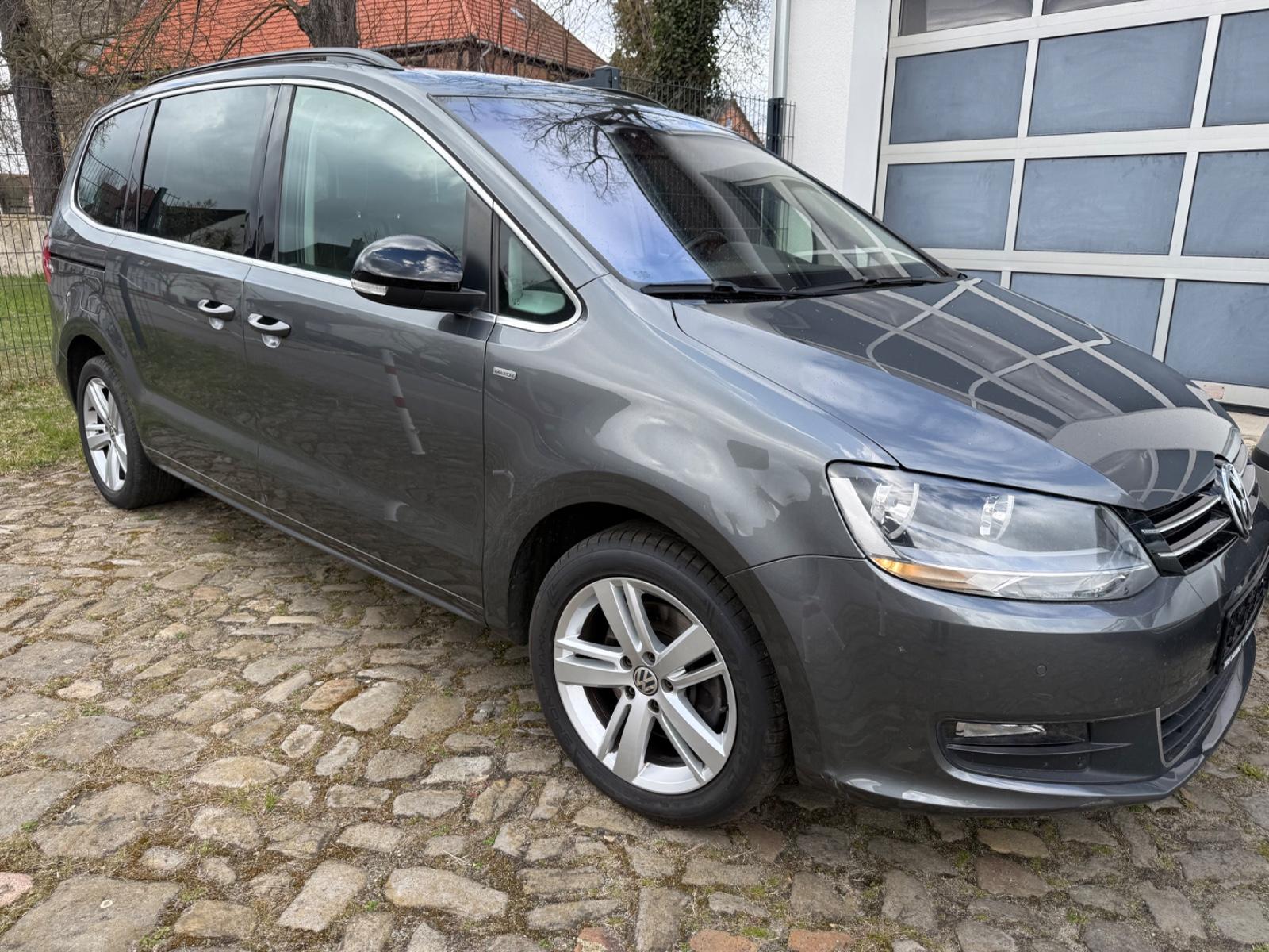Volkswagen Sharan Match BMT,DSG,AHK ,Pano.Navi, Standh.