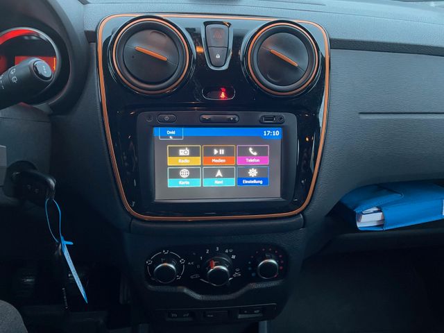 Lodgy TCe 115 Stepway Celebration AHK/7-Sitzer