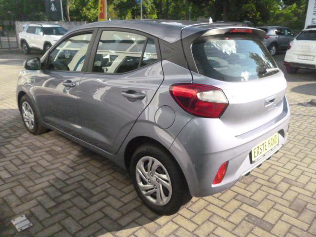 Hyundai i10 1,2 SONDERMODELL Plus ALARM NAVI PDC+KAMERA