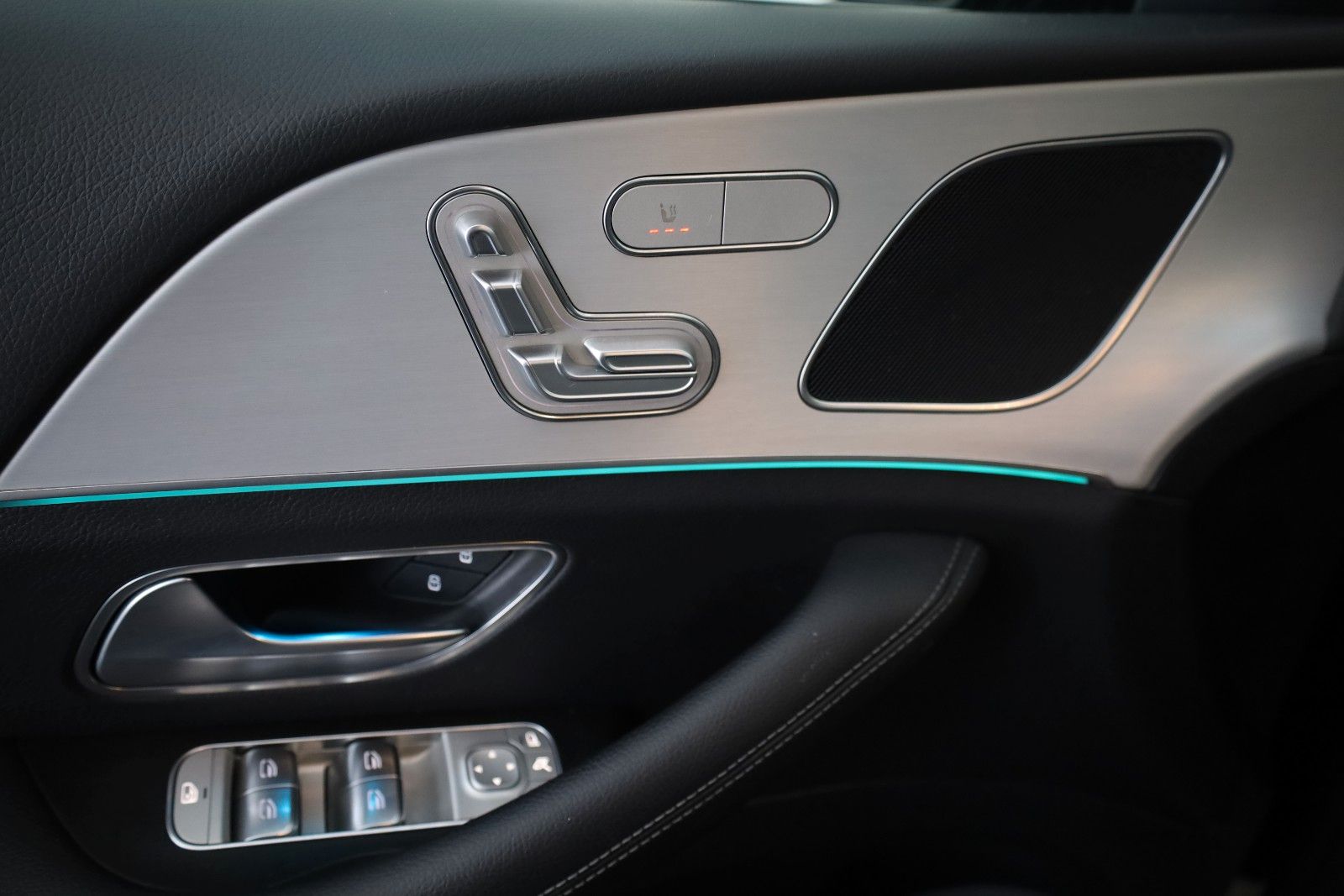 Fahrzeugabbildung Mercedes-Benz GLE 350 de 4Matic,Leder,Navi,LED,SH,360Kamera