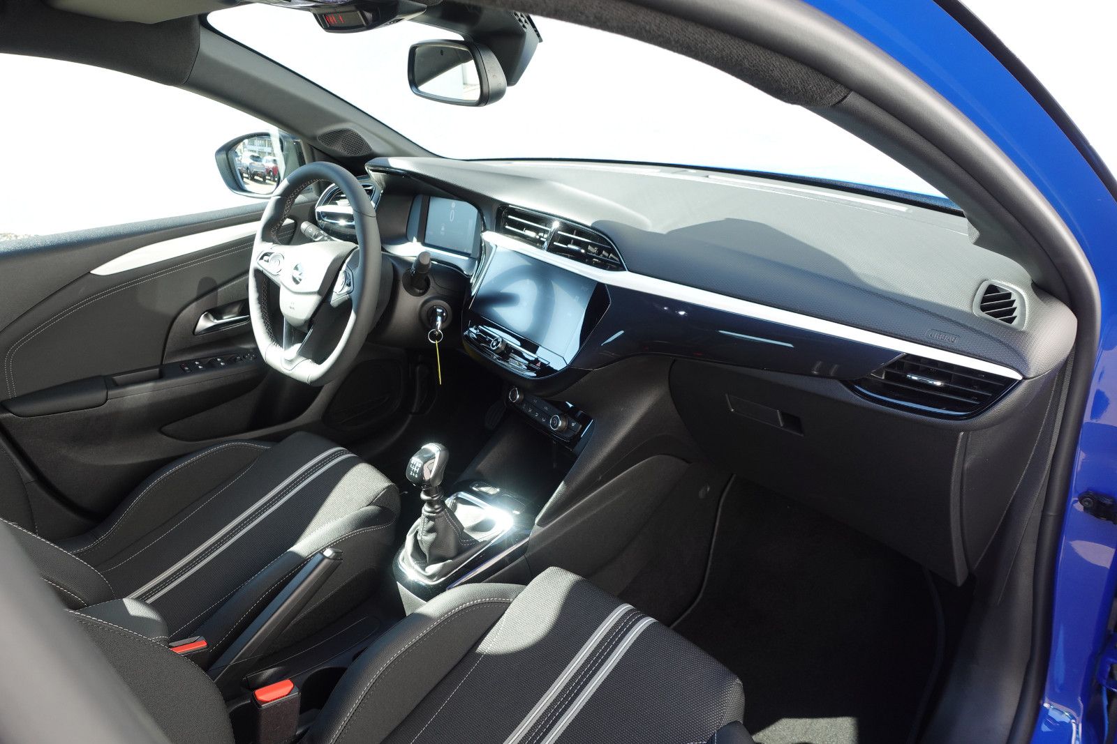 Fahrzeugabbildung Opel Corsa GS 1.2T,Kamera,Sitzhzg,Allwetter,LED,DAB+
