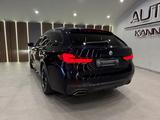 BMW 530d xDrive Edition M Sport*PANO*LED*AHK*LEDER - BMW 530: 530xd