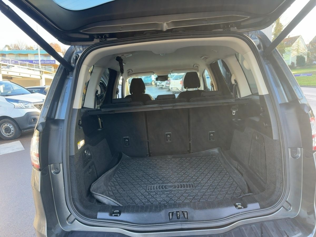 Fahrzeugabbildung Ford Galaxy Titanium 2.0 EcoBlue GJR AHK Kamera LED