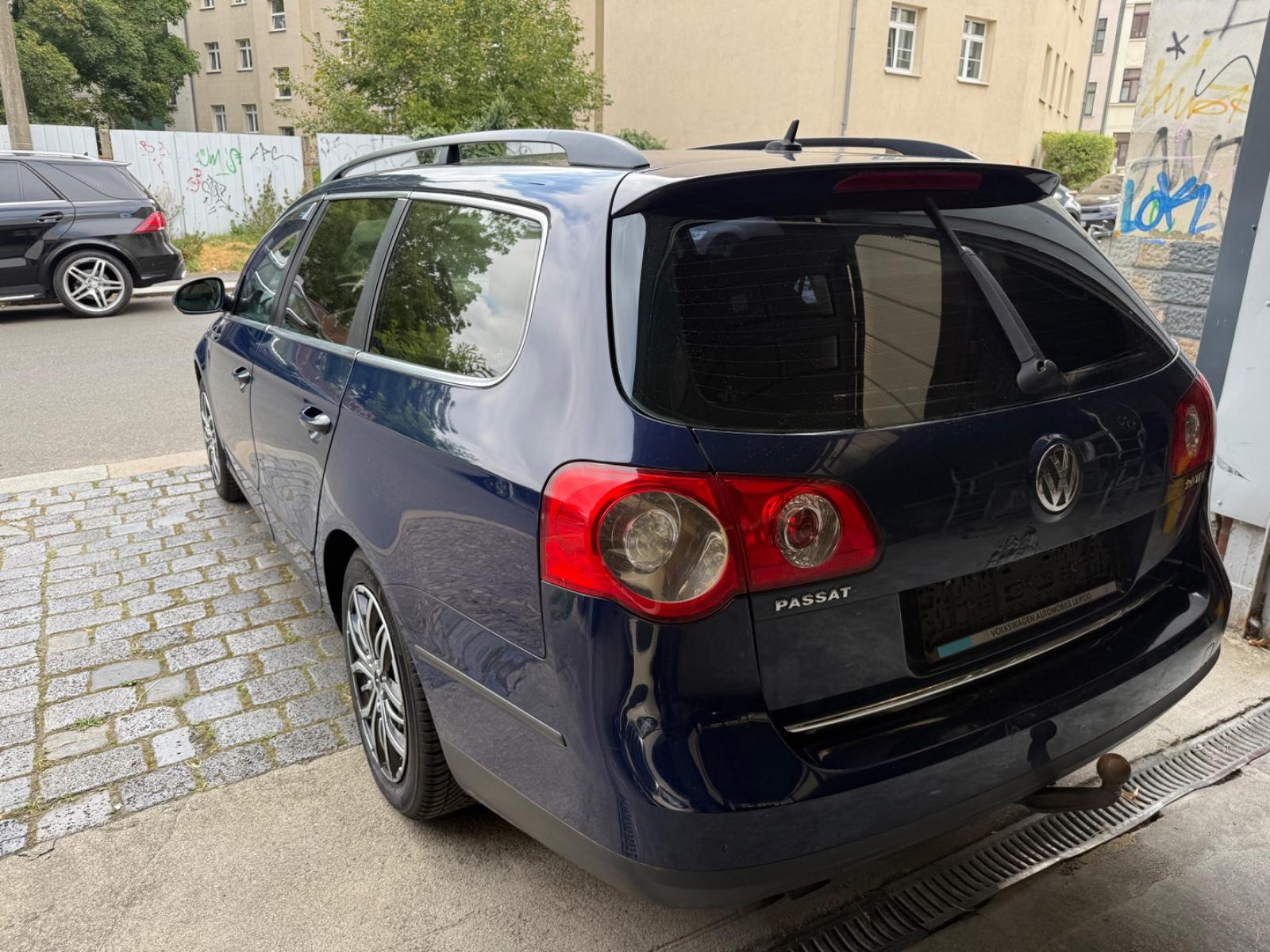 Volkswagen Passat 2006 — engine 1.968 cm³, 140 HP (103kW)