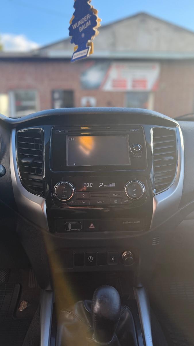 MITSUBISHI L200 181CH - DOUBLE CABINE - 4WD - BVM - 1ERE MAIN - 183.000 KMS