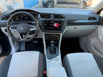 Volkswagen Tiguan - 10