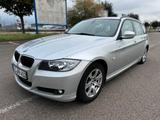 BMW 318 diesel Automatik neu TÜV - BMW 318 aus 2010: Kombi, 318d