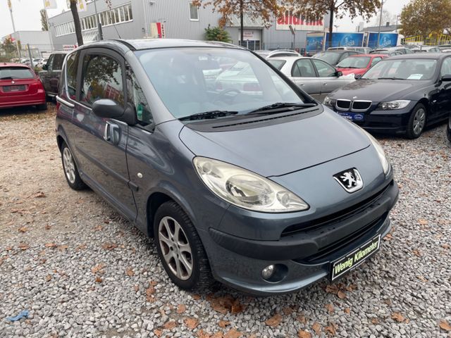 Peugeot 1007 Premium~1.Hand~82TKM~Klima~Alu