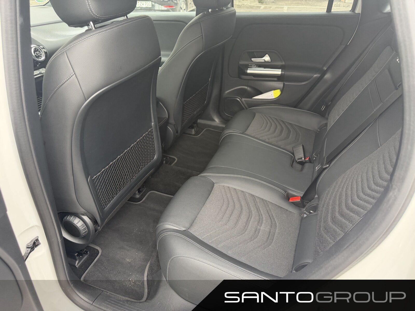 Mercedes-Benz EQA 300 4MATIC Progressive Klima LED Sitzhzg foto 14