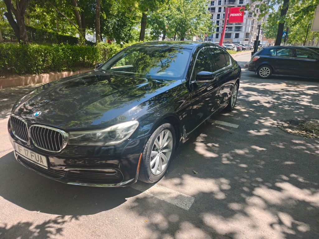 Image of BMW 740