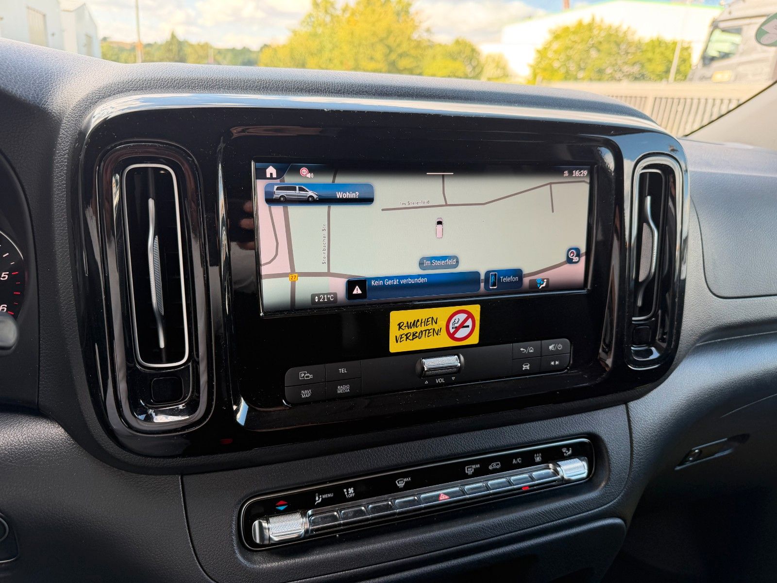 Fahrzeugabbildung Mercedes-Benz Vito 116 CDI 9G Tourer Extral DISTRONIC Stdh AHK