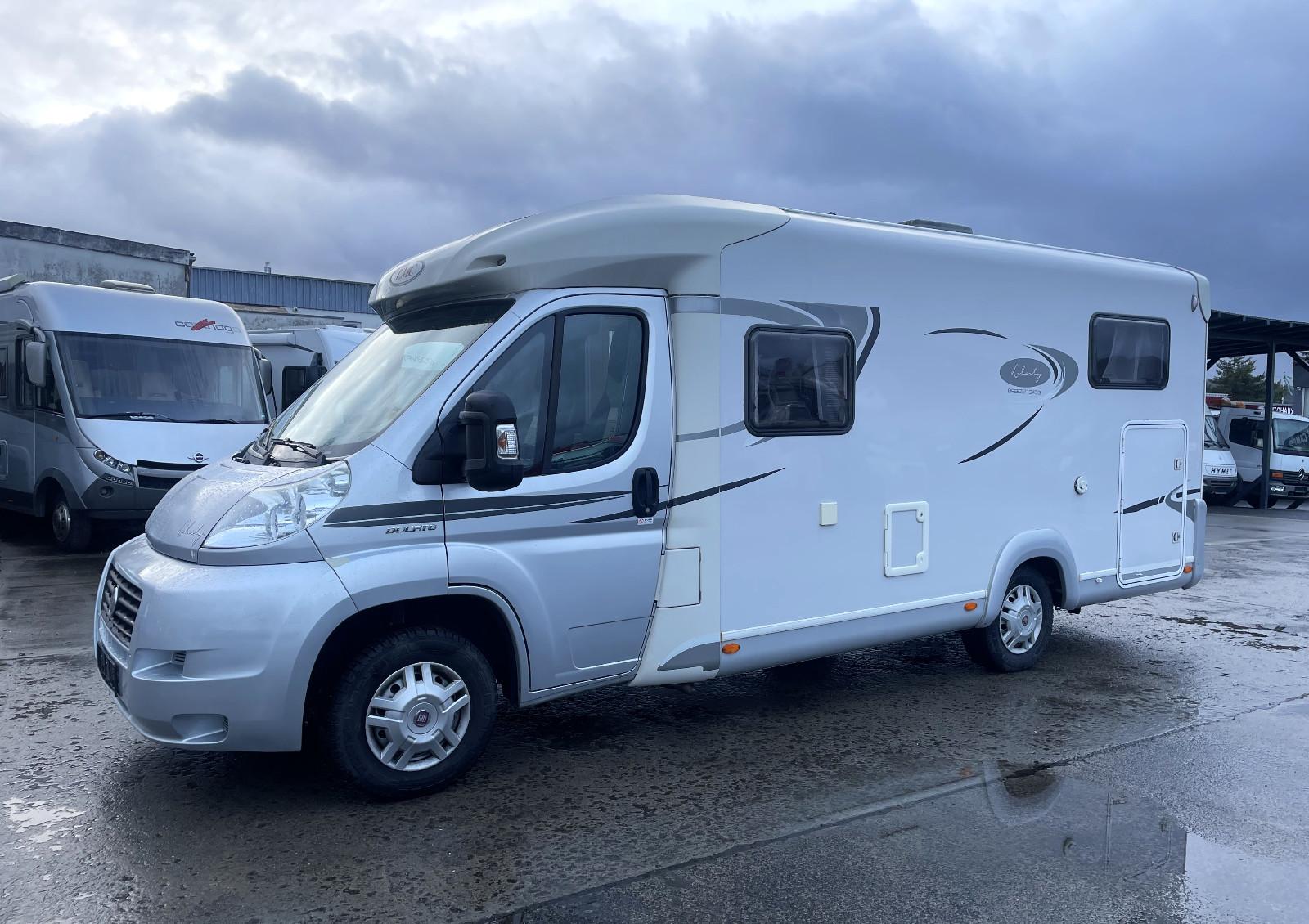 LMC V 643 G Breezer  Einzelbetten-Kamera-Sat/TV-AHK