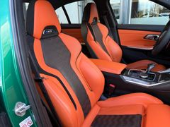 BMW M3 xDrive Competition/ H&K/ BICOLOR/ CARBON SEAT BMW M3 xDrive Competition/ H&K/ BICOLOR/ CARBON SEAT