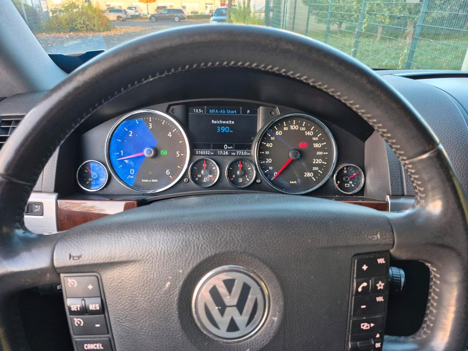 Volkswagen Touareg 2008 — photo 7