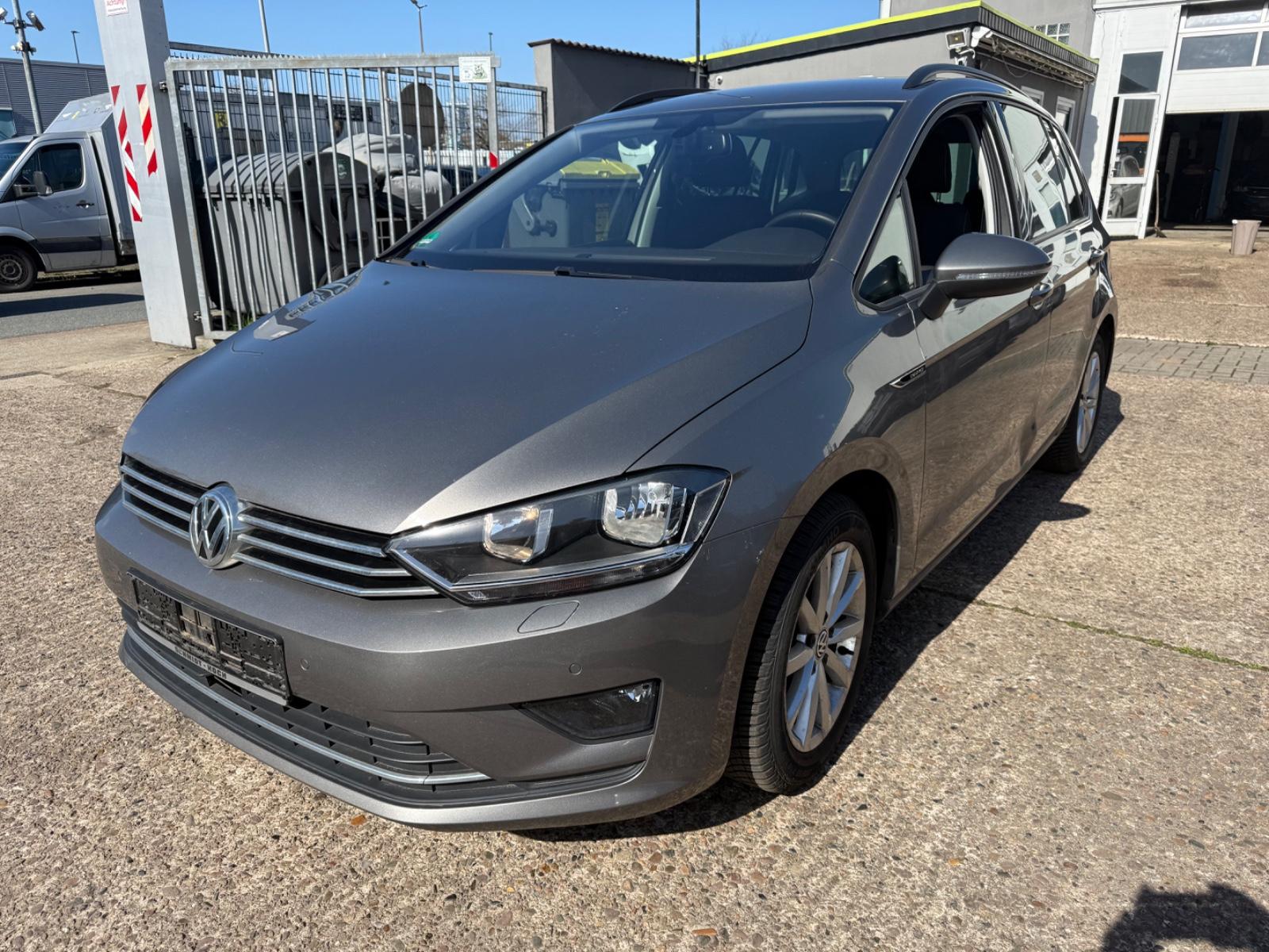 Volkswagen Golf Sportsvan Lounge DSG