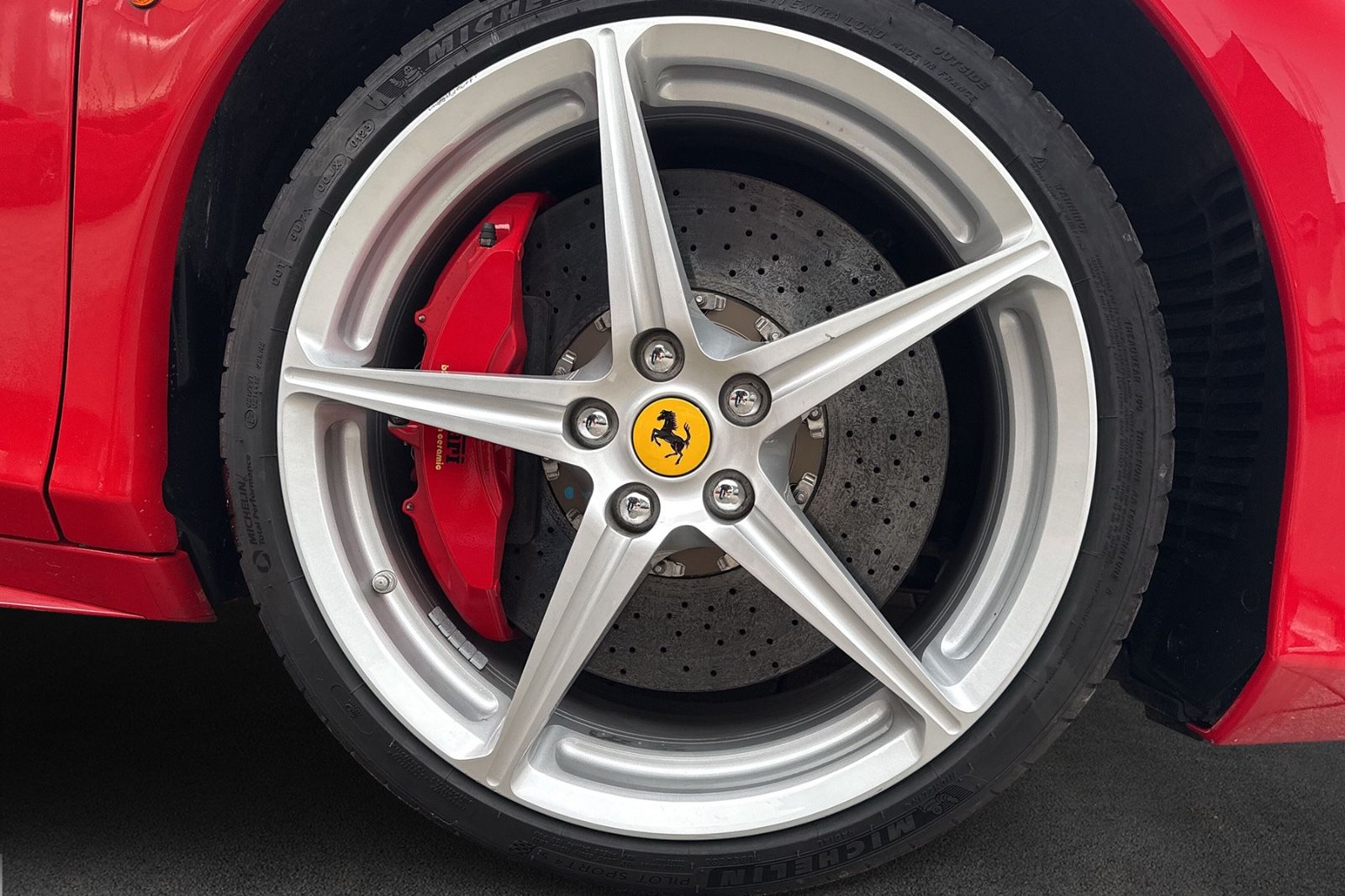 Fahrzeugabbildung Ferrari 458 Italia*dt. Auto*Racing Seats*PDC