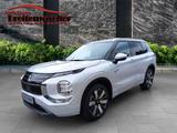 Mitsubishi Outlander 2.4 PHEV TOP mit Luxury-Paket - Mitsubishi Outlander Neuwagen in Berlin
